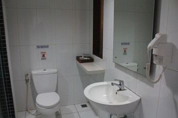 hotel tilamas juanda