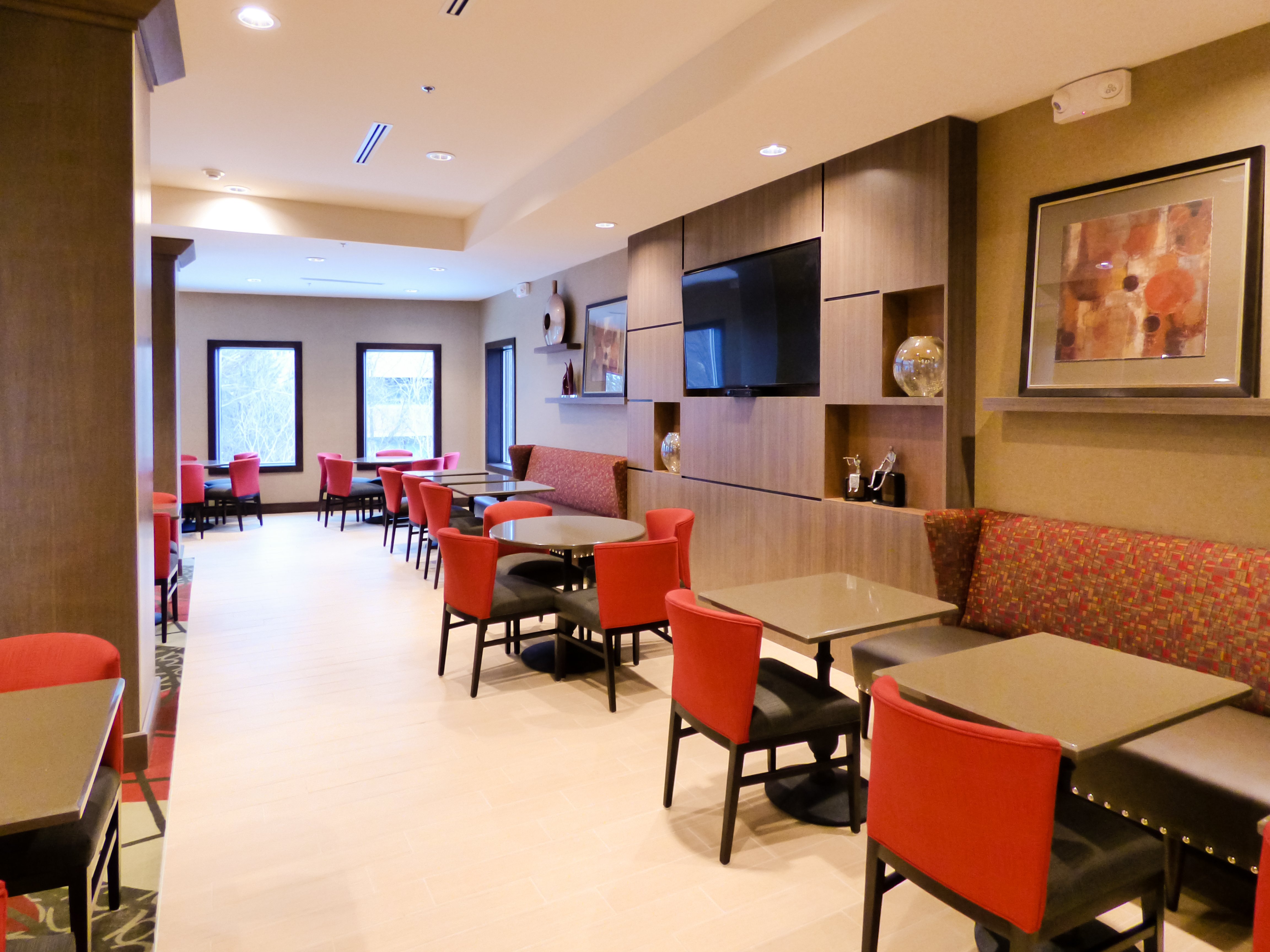 holiday inn express and suites plymouth ann arbor