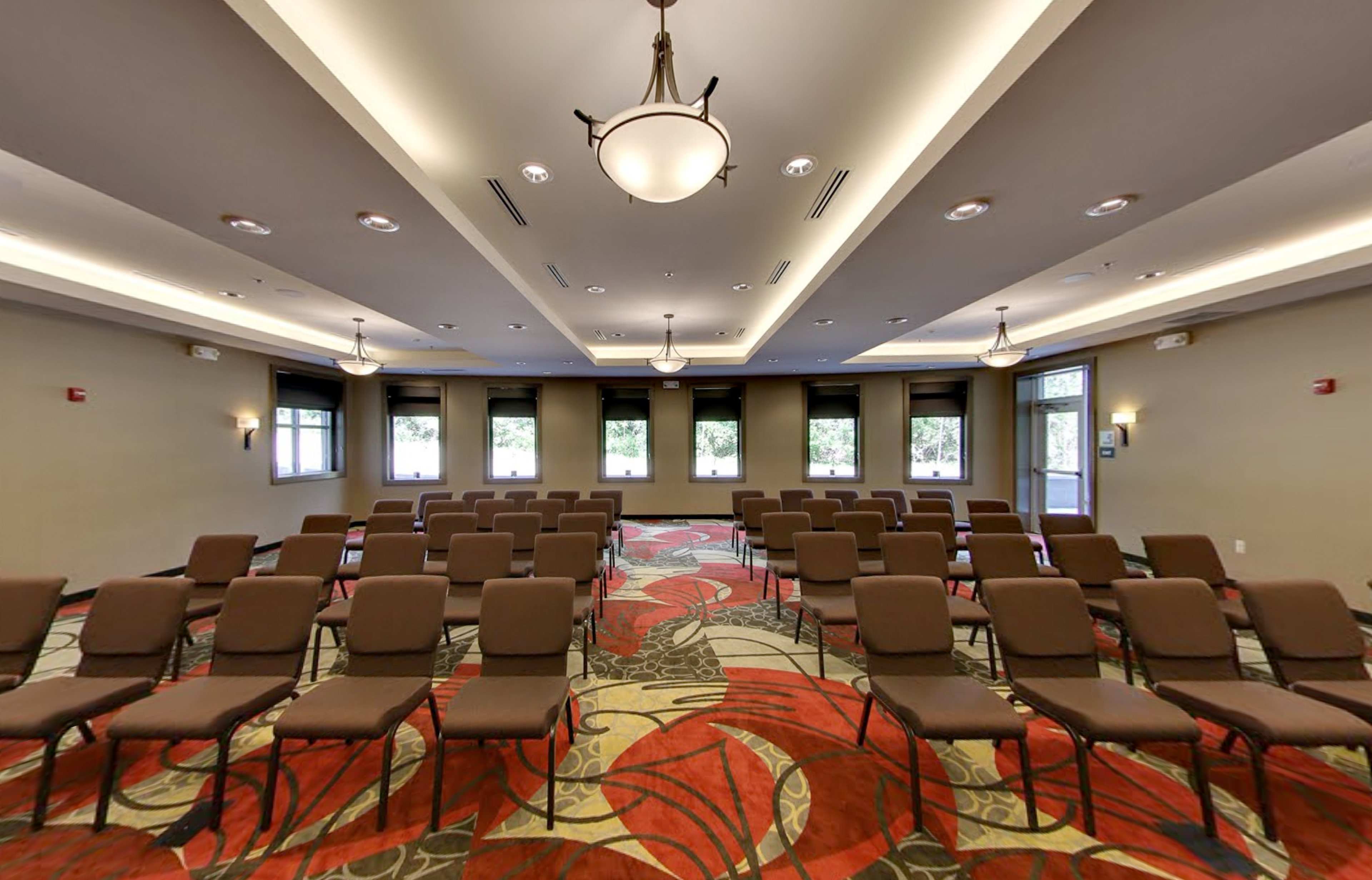 holiday inn express and suites plymouth ann arbor