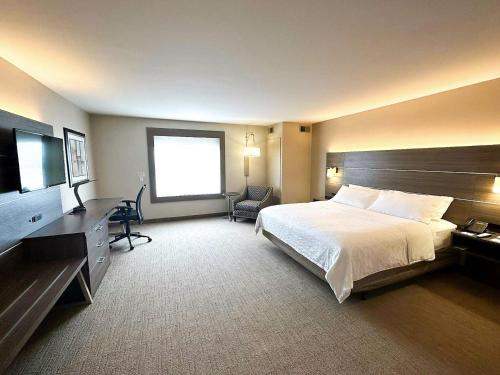 holiday inn express and suites plymouth ann arbor