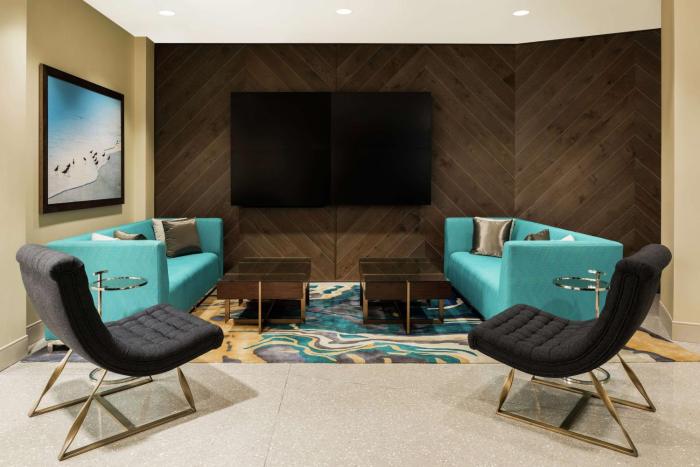 hilton garden inn miami dolphin mall