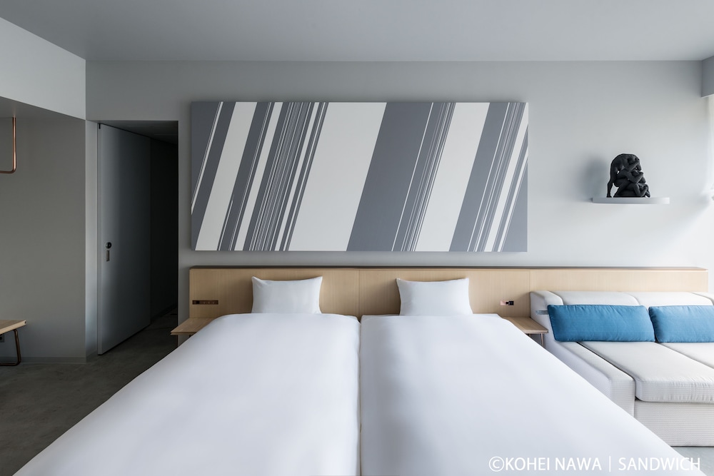 hotel anteroom kyoto