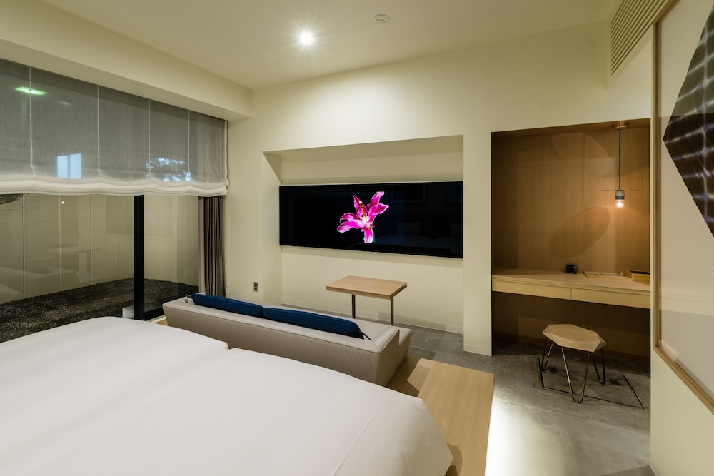 hotel anteroom kyoto