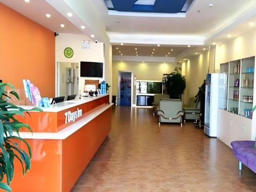 7 days inn shenyang gugong middle street pedestrian street