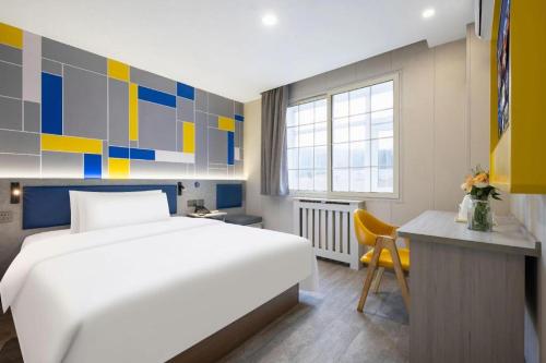 7 days inn shenyang gugong middle street pedestrian street