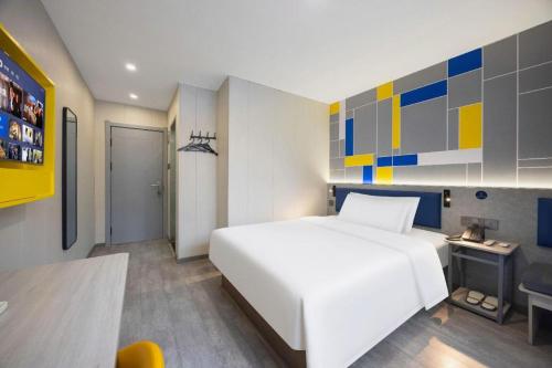 7 days inn shenyang gugong middle street pedestrian street