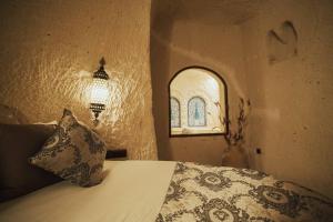 hu of cappadocia