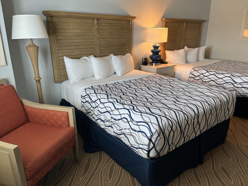 silver slipper casino and hotel adults only