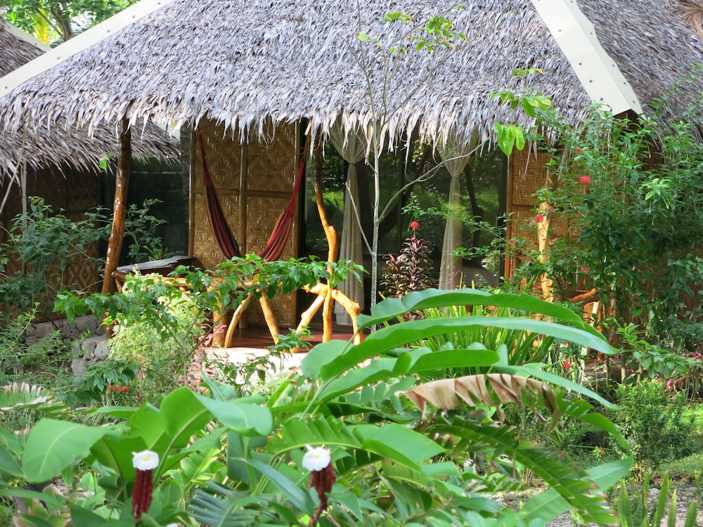 camiguin volcan beach eco retreat and dive resort