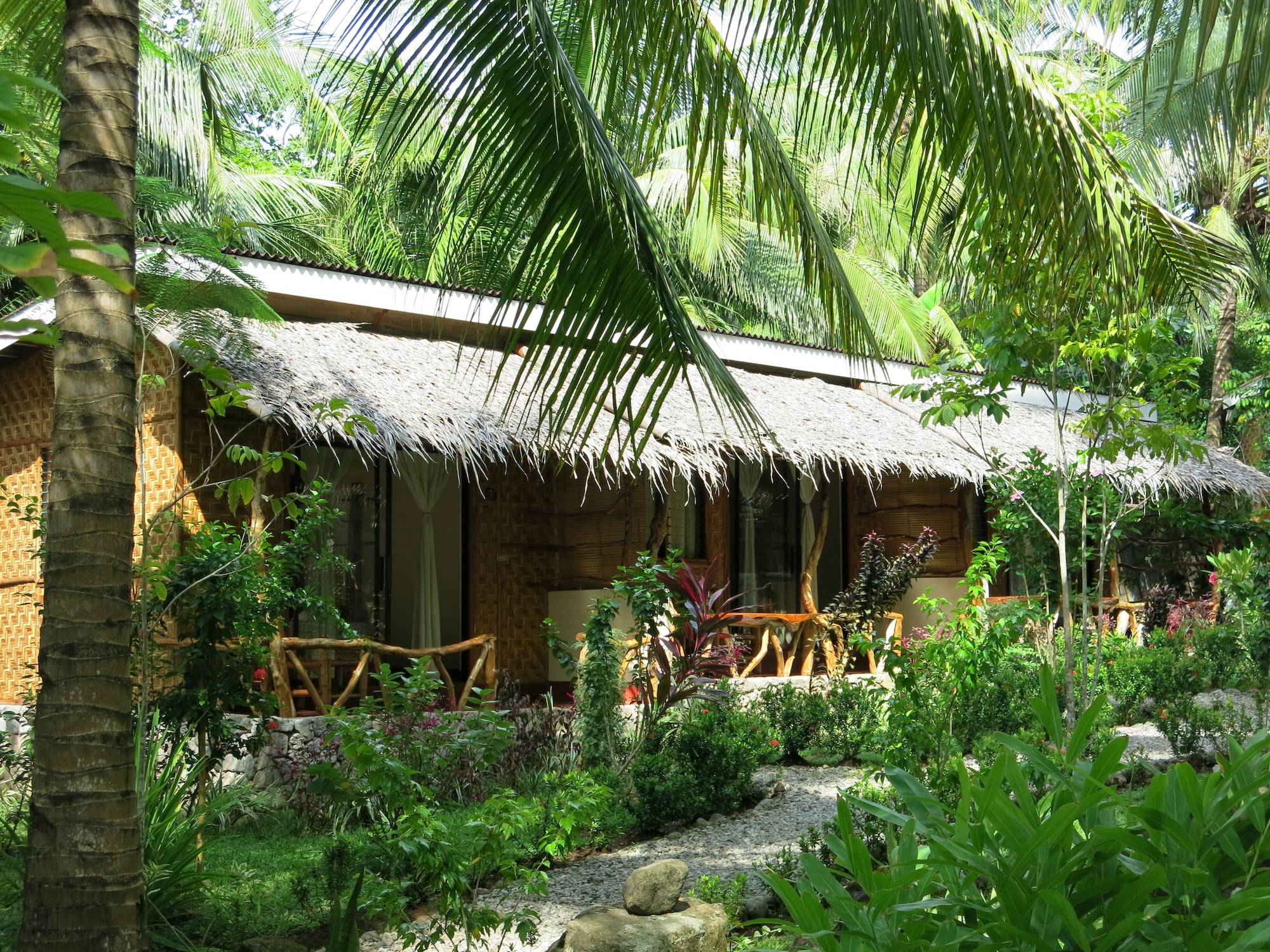 camiguin volcan beach eco retreat and dive resort