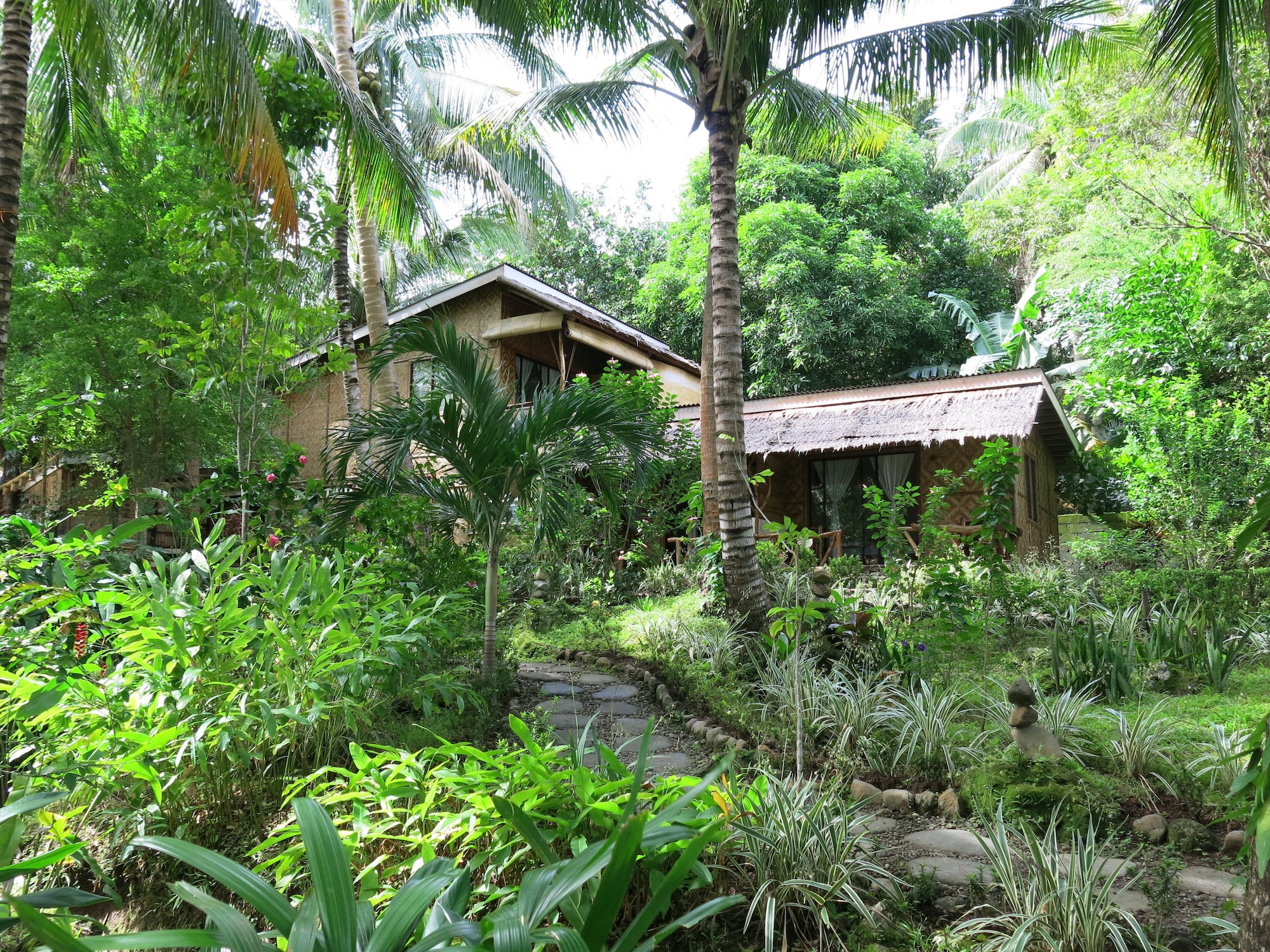 camiguin volcan beach eco retreat and dive resort
