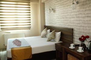 Birlik Aparthotel,Akif Pasa Sk.,3 star