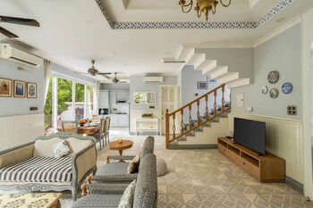 luxury 4bhk pool getaway in north goa villa kaia