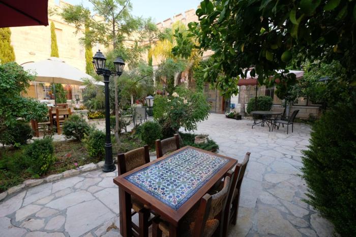 st georges cathedral pilgrim guesthouse jerusalem