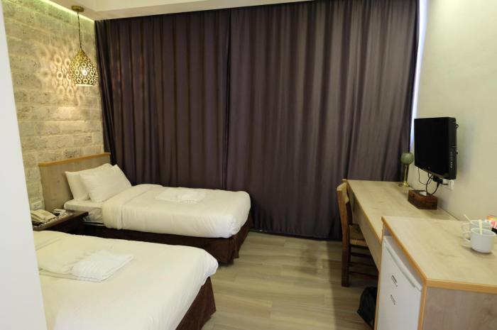 st georges cathedral pilgrim guesthouse jerusalem