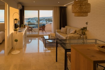 mediterraneo sitges hotel and apartments