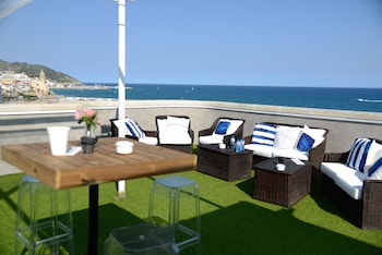 mediterraneo sitges hotel and apartments