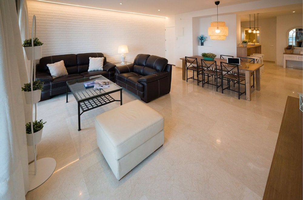 mediterraneo sitges hotel and apartments