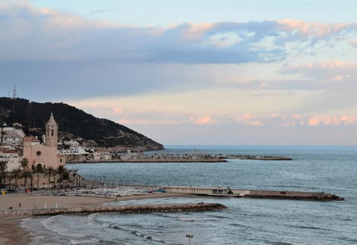 mediterraneo sitges hotel and apartments