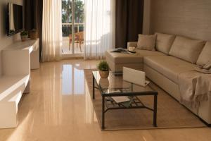 mediterraneo sitges hotel and apartments