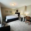 midnight sun inn