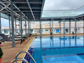 m hotel danok