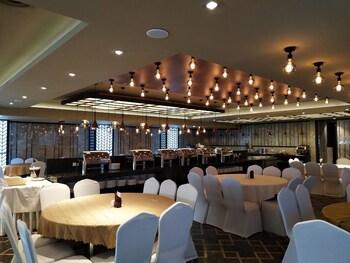 m hotel danok