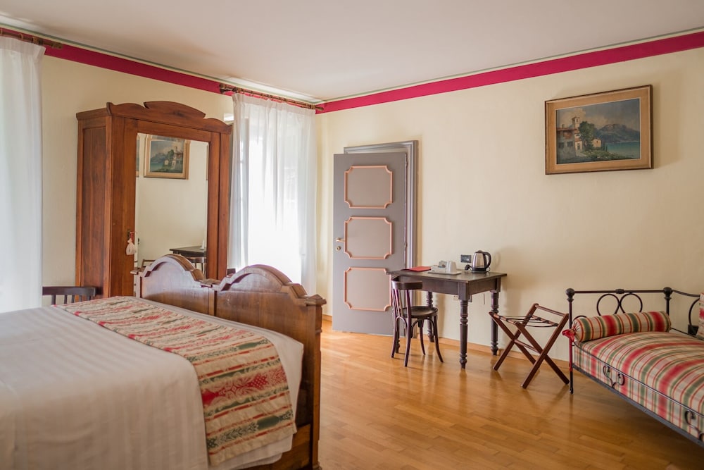 albergo real castello