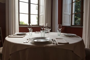 albergo real castello