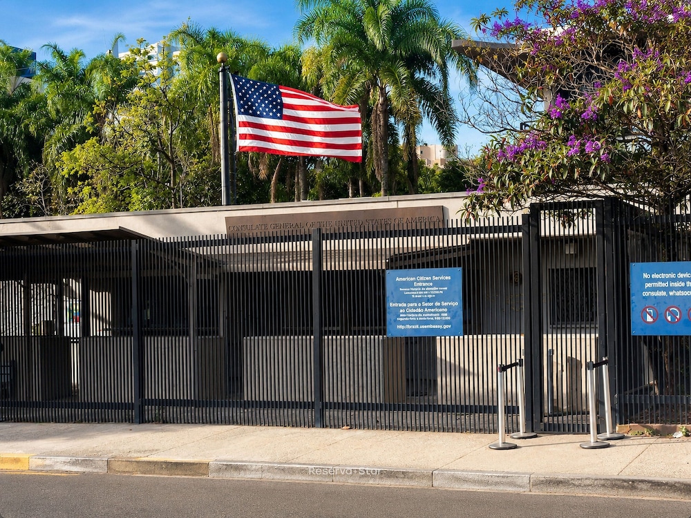 ad330 1002
