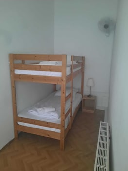 Cozy 3Br Apartment Ideal For Families,,3 star