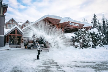 aava whistler hotel