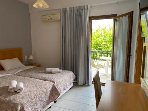 triton authentic cretan hotel
