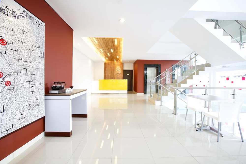 amaris hotel la codefin kemang