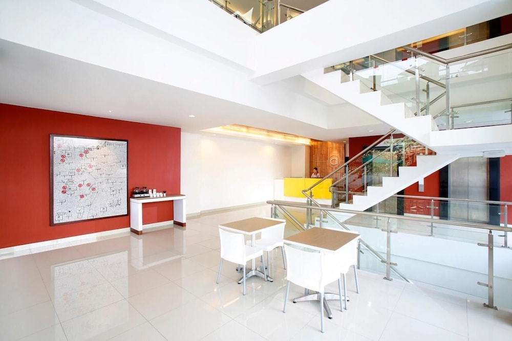 amaris hotel la codefin kemang