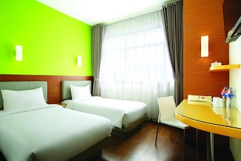 amaris hotel la codefin kemang