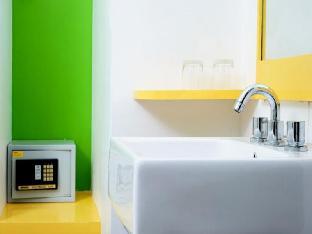 amaris hotel la codefin kemang