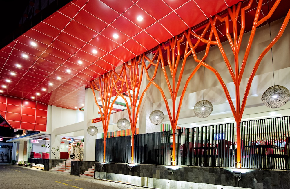 hom hotel kudus by horison group