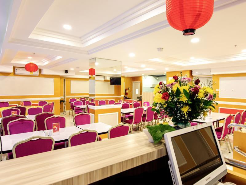 hom hotel kudus by horison group