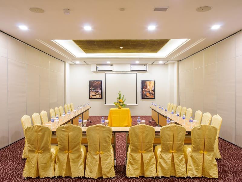 hom hotel kudus by horison group