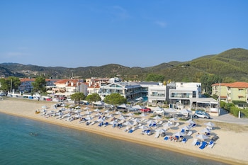 akti toroni boutique hotel