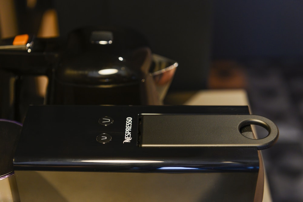 tribe paris batignolles