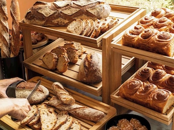 tribe paris batignolles