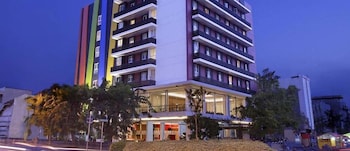 amaris hotel embong malang surabaya