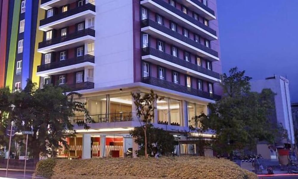 amaris hotel embong malang surabaya