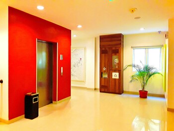 Alltrue Lite Hotel Nagoya Hill Batam,Batam City>>Batam,3 star