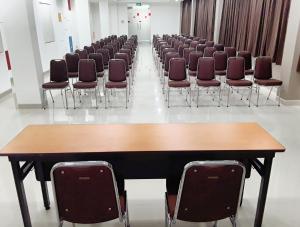 alltrue lite hotel nagoya hill batam