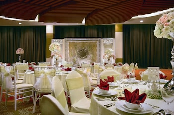 atria hotel malang
