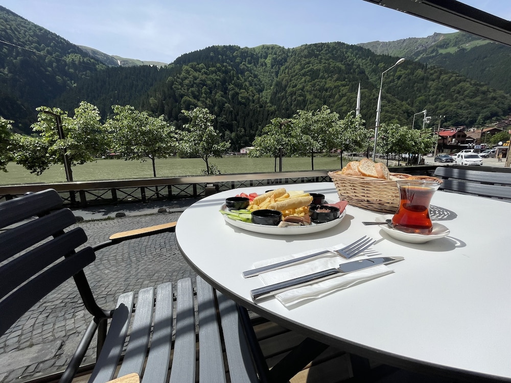 ozkan hotel