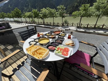 ozkan hotel
